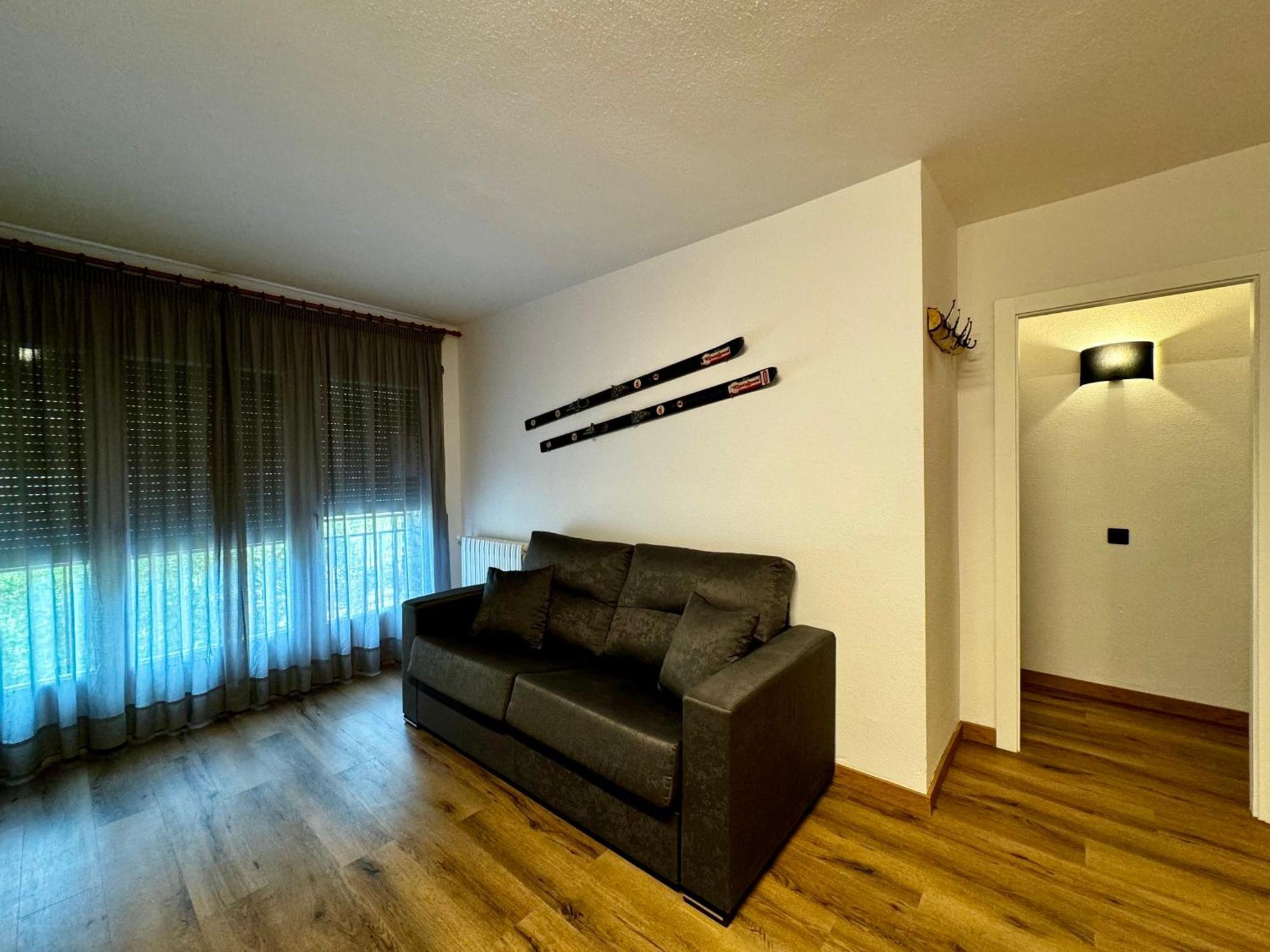 Apartamentos Turisticos Poblado อรินซัล ภายนอก รูปภาพ