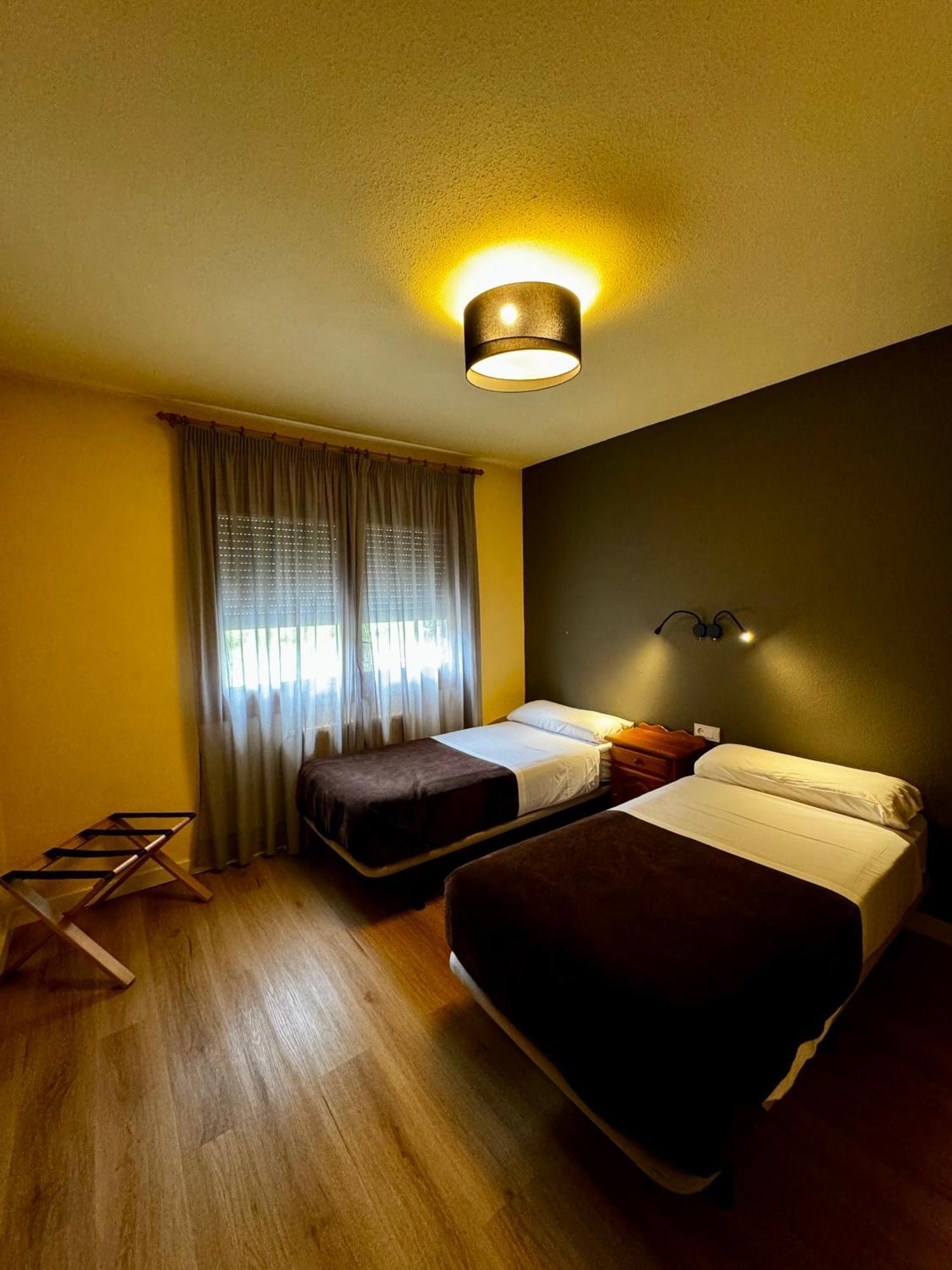 Apartamentos Turisticos Poblado อรินซัล ภายนอก รูปภาพ