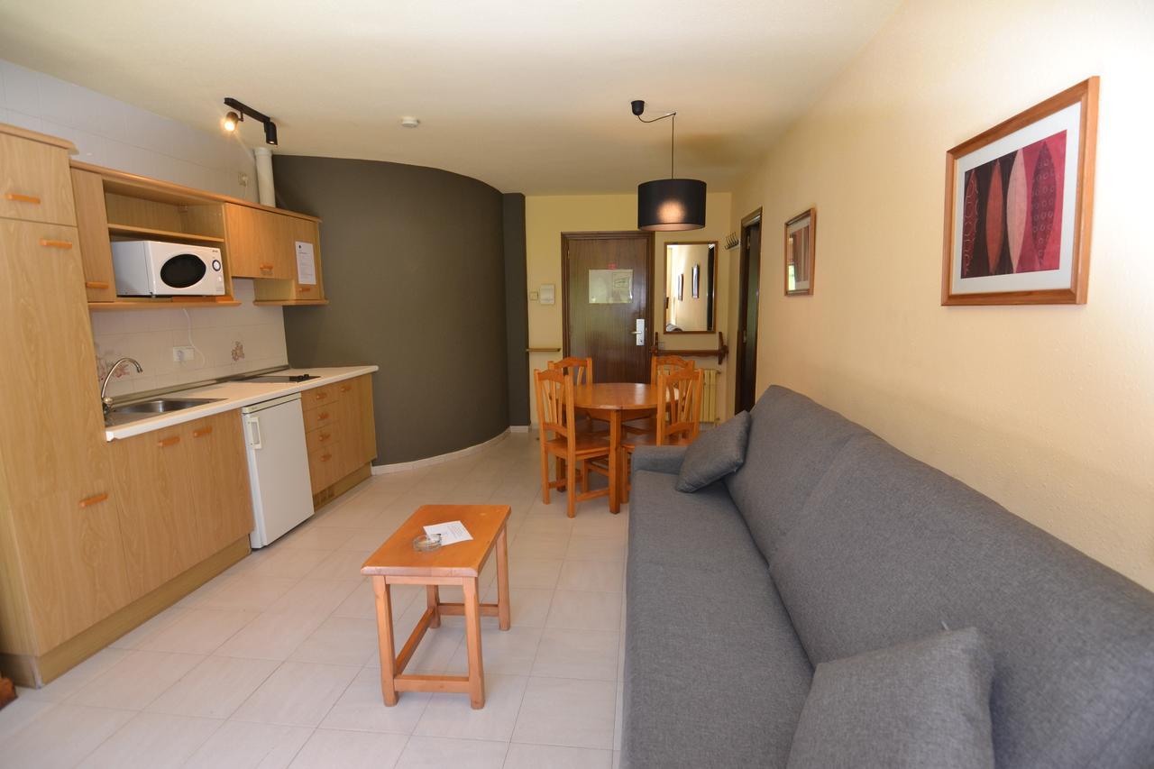 Apartamentos Turisticos Poblado อรินซัล ภายนอก รูปภาพ