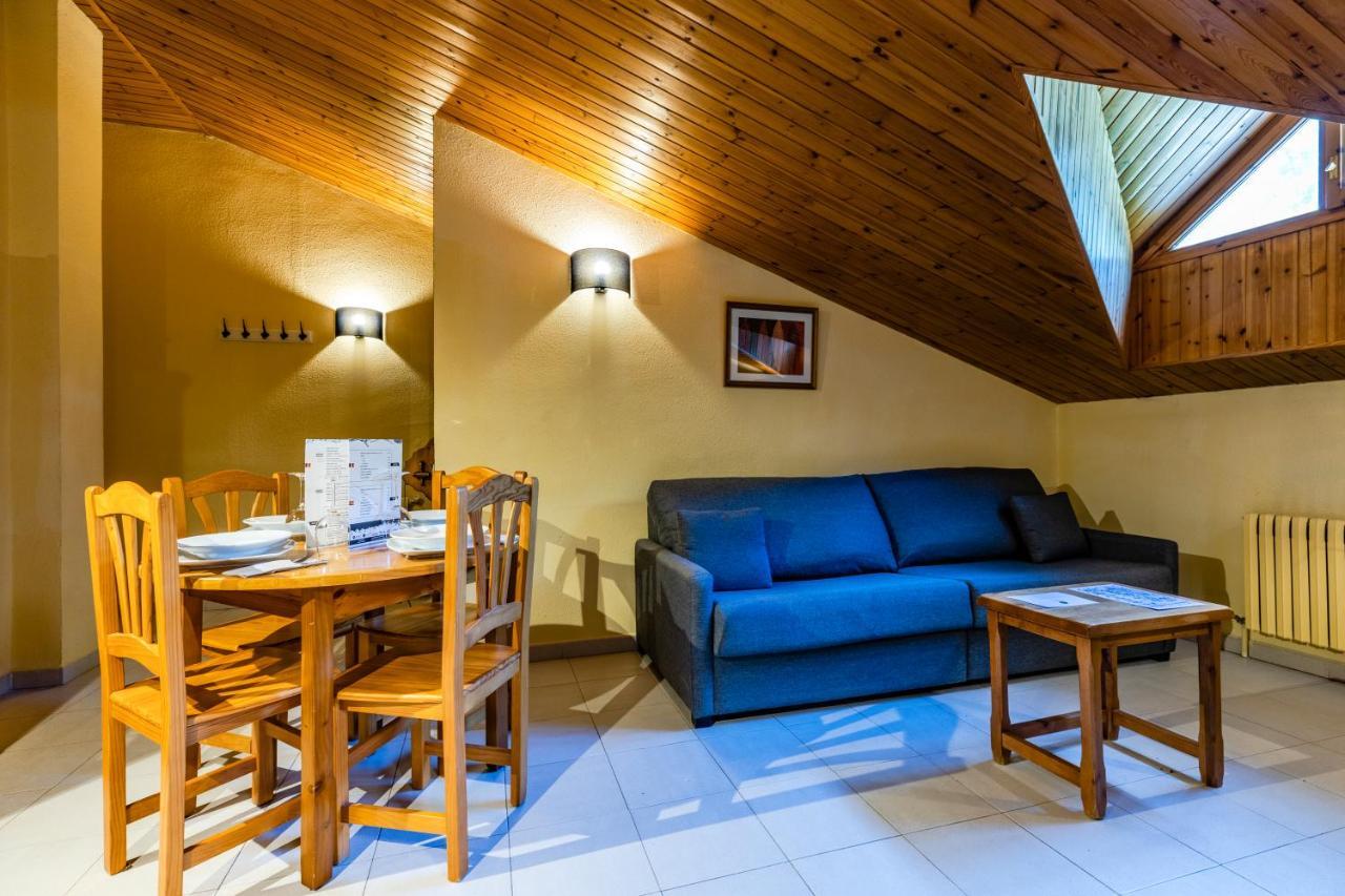 Apartamentos Turisticos Poblado อรินซัล ภายนอก รูปภาพ