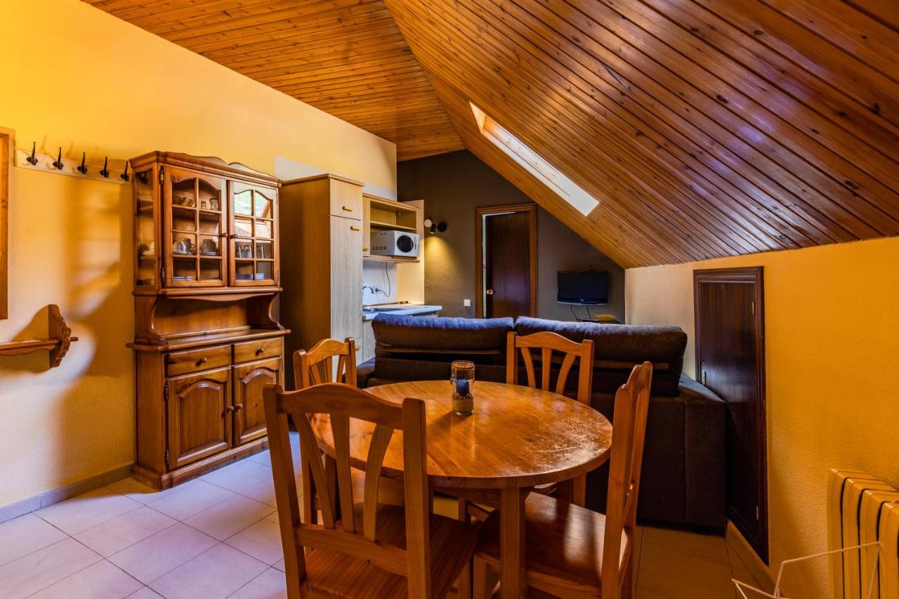 Apartamentos Turisticos Poblado อรินซัล ภายนอก รูปภาพ